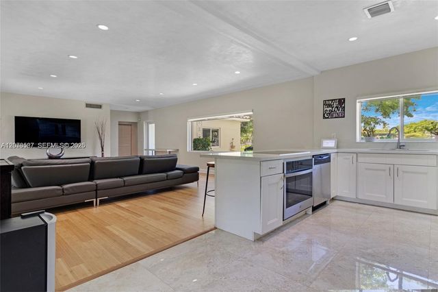 535 SW 39th Avenue, Miami, FL 33134