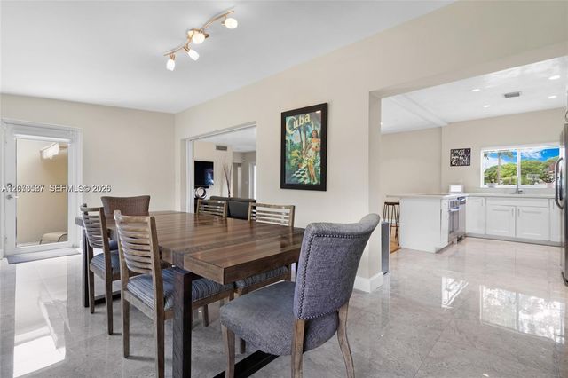 535 SW 39th Avenue, Miami, FL 33134