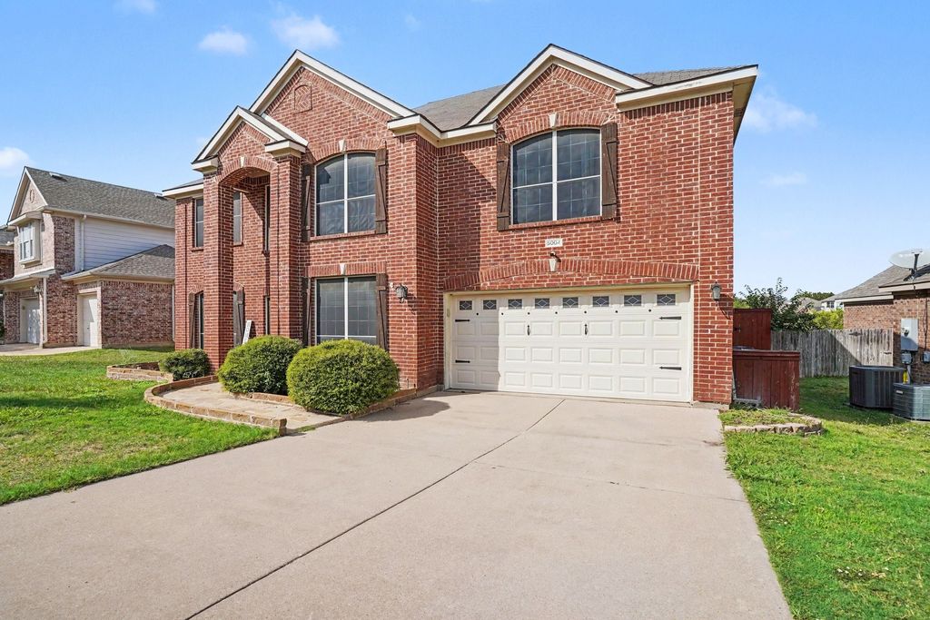5004 Valleyside Drive, Fort Worth, TX 76123 — photo 2