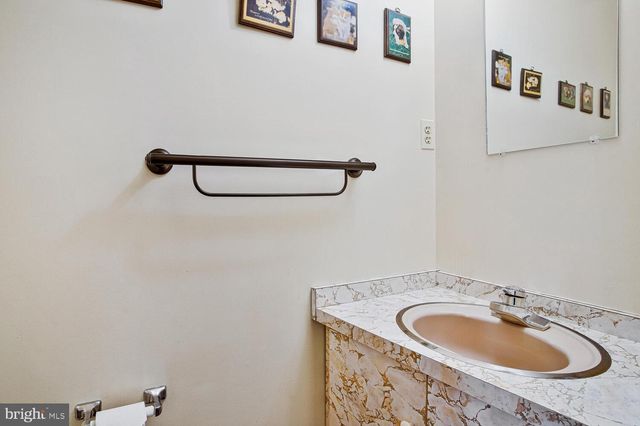 9470 DUNLOGGIN RD, Ellicott City, MD 21042