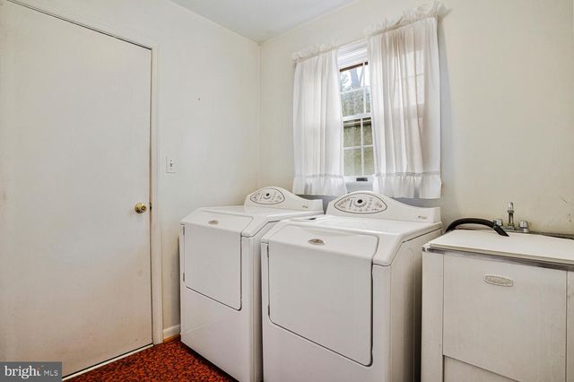 9470 DUNLOGGIN RD, Ellicott City, MD 21042