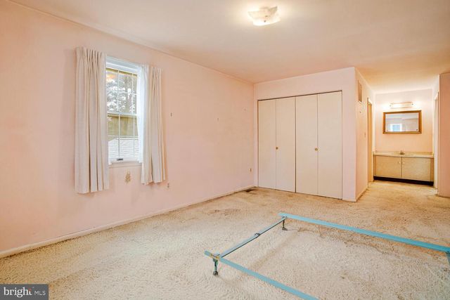 9470 DUNLOGGIN RD, Ellicott City, MD 21042