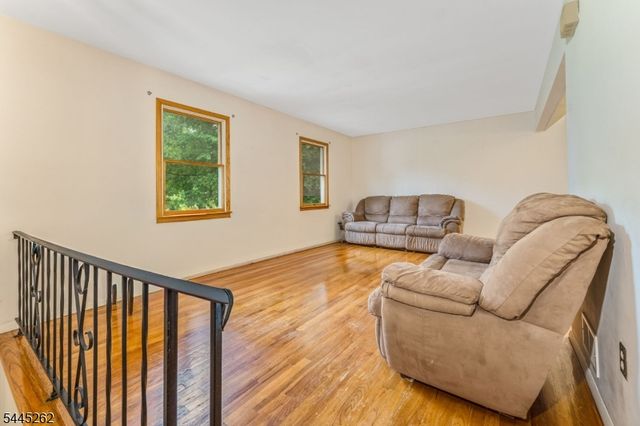 1065 Papen Rd, Bridgewater Twp., NJ 08807