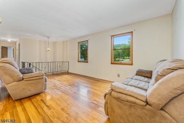 1065 Papen Rd, Bridgewater Twp., NJ 08807