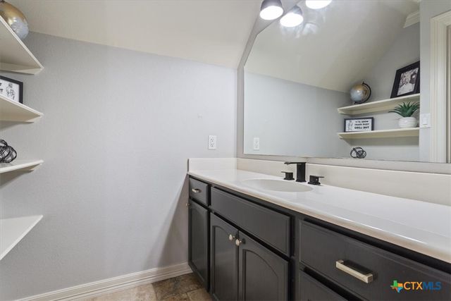 2205 High View Drive, Belton, TX 76513