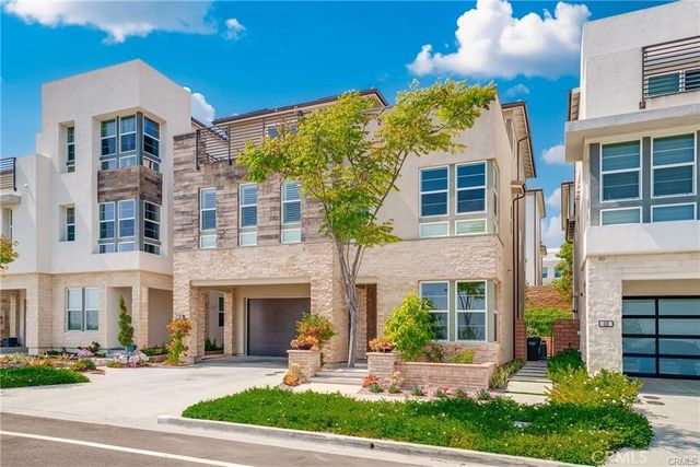 438 Sycamore Dr., Montebello, CA 90640