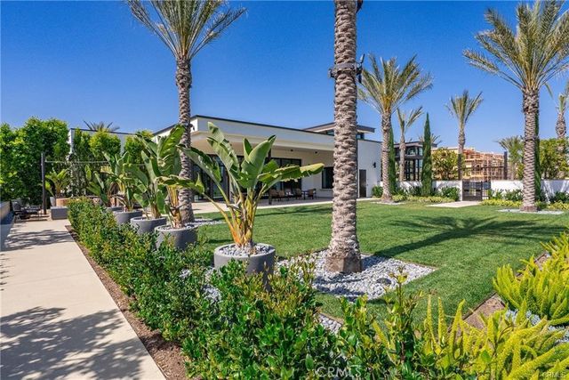 438 Sycamore Dr., Montebello, CA 90640