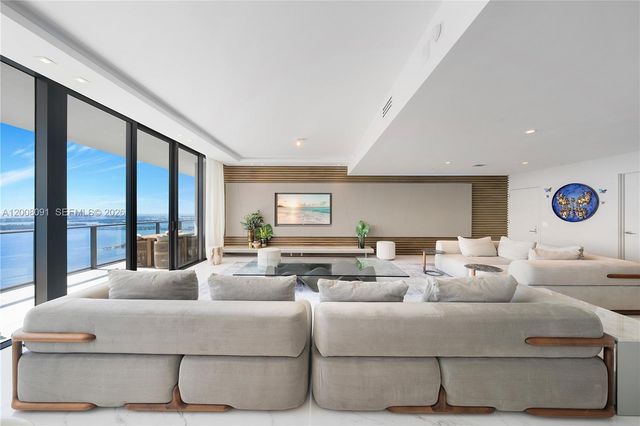 3131 NE 7th Ave PH5202, Miami, FL 33137