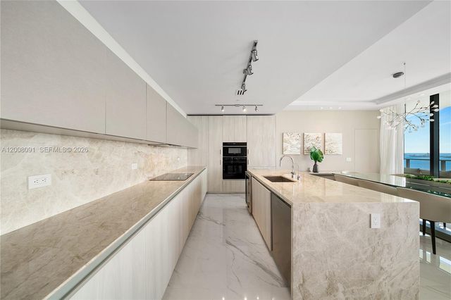 3131 NE 7th Ave PH5202, Miami, FL 33137