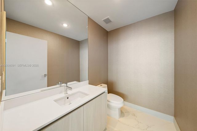 3131 NE 7th Ave PH5202, Miami, FL 33137