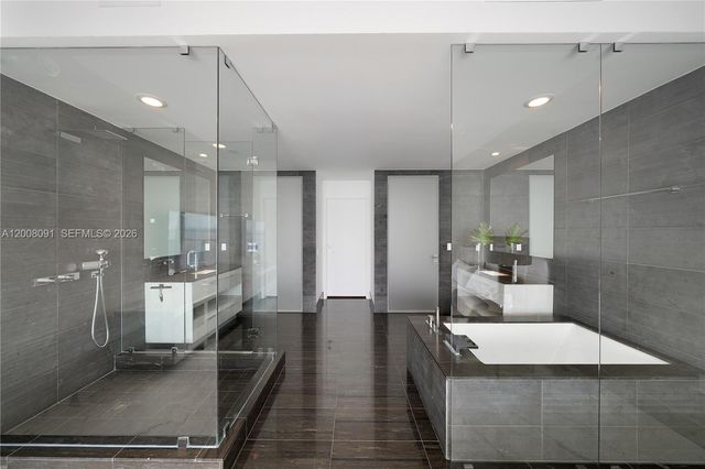 3131 NE 7th Ave PH5202, Miami, FL 33137