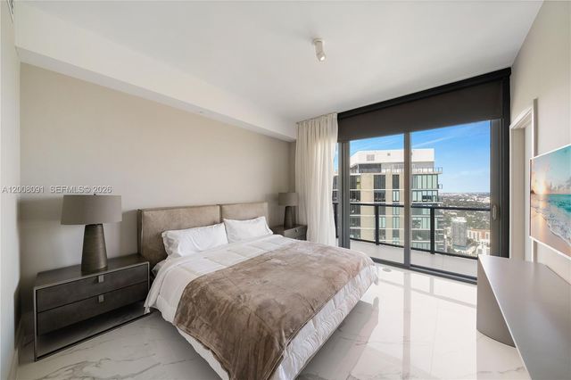 3131 NE 7th Ave PH5202, Miami, FL 33137