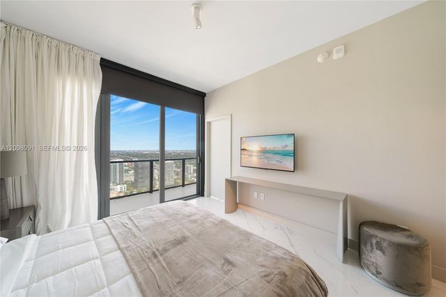 3131 NE 7th Ave PH5202, Miami, FL 33137