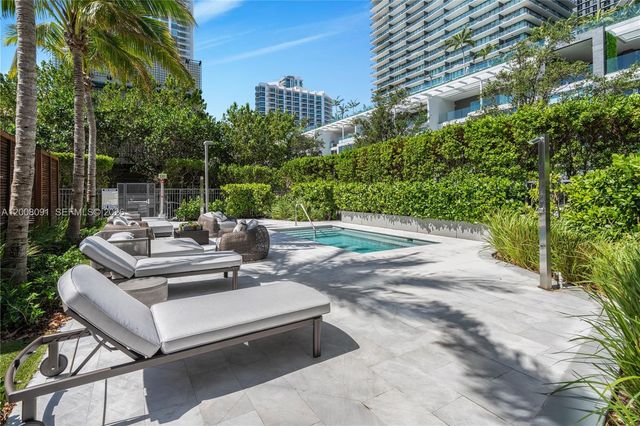 3131 NE 7th Ave PH5202, Miami, FL 33137