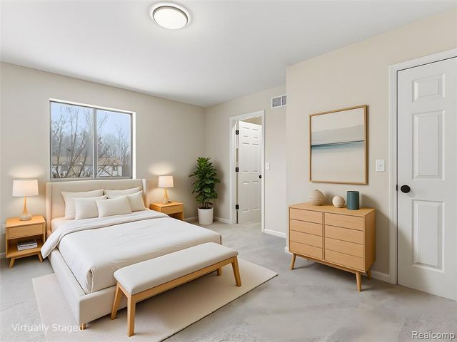 25927 New Forest Court, New Baltimore, MI 48051