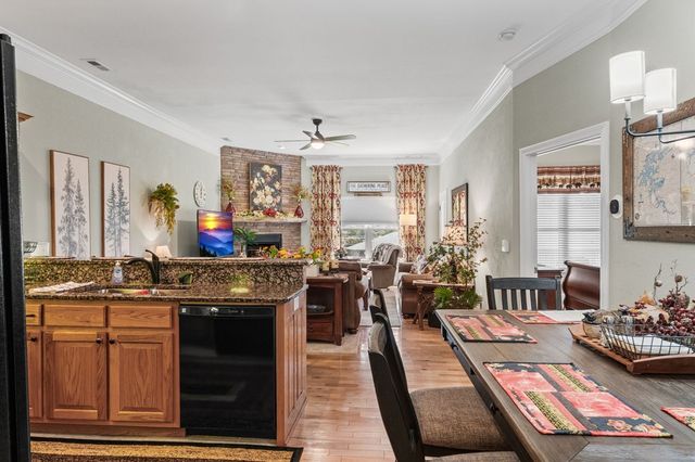 1724 Watercrest Way, Young Harris, GA 30582