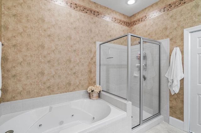 1724 Watercrest Way, Young Harris, GA 30582