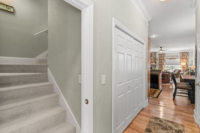 1724 Watercrest Way, Young Harris, GA 30582