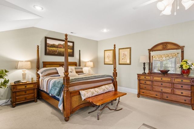 1724 Watercrest Way, Young Harris, GA 30582