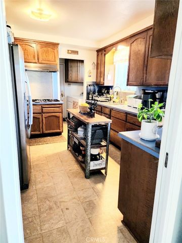 45428 13th W, Lancaster, CA 93534