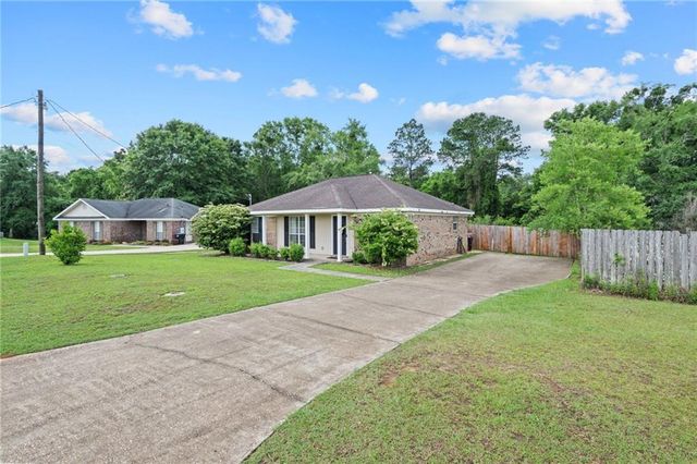 4954 Leahmon Court, Mobile, AL 36695