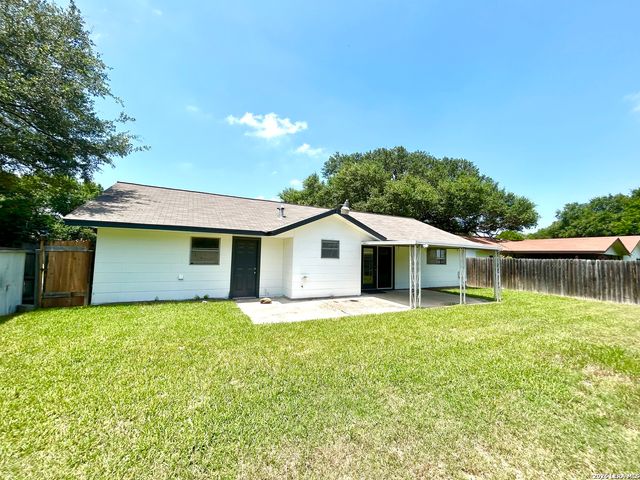 116 Roundtree, Schertz, TX 78154