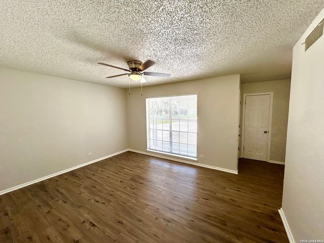 116 Roundtree, Schertz, TX 78154