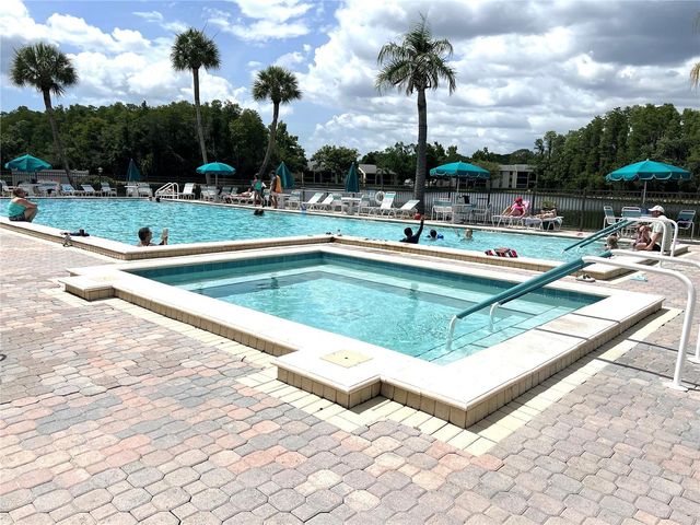 1433 PINE GLEN PLACE G2, Tarpon Springs, FL 34688