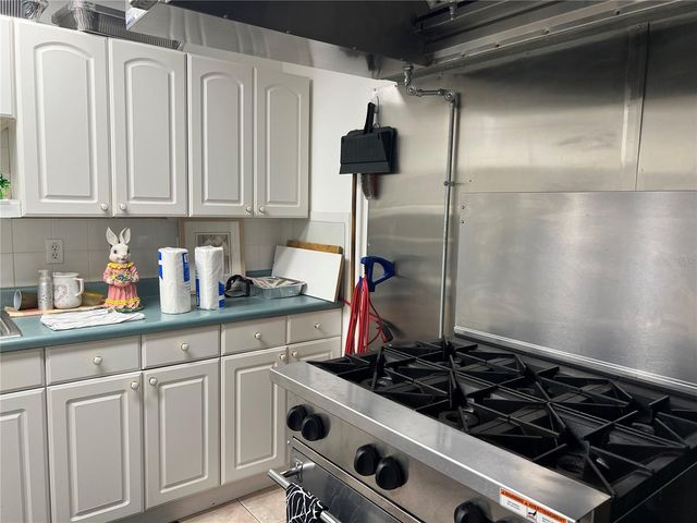 1433 PINE GLEN PLACE G2, Tarpon Springs, FL 34688