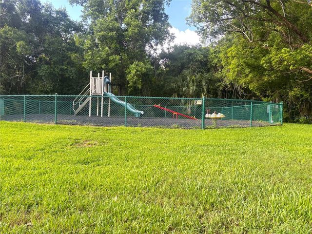 1433 PINE GLEN PLACE G2, Tarpon Springs, FL 34688