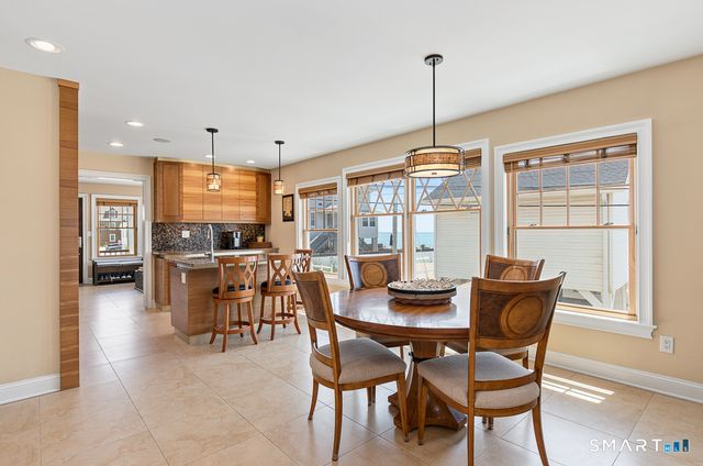 41 Deerfield Avenue, Milford, CT 06460