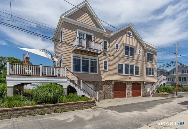 41 Deerfield Avenue, Milford, CT 06460