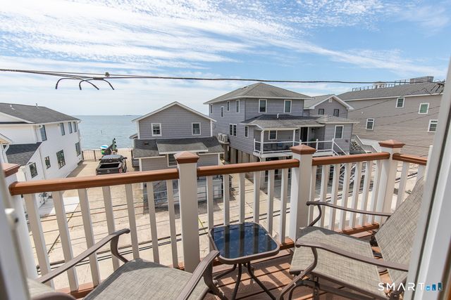 41 Deerfield Avenue, Milford, CT 06460