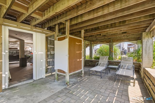 41 Deerfield Avenue, Milford, CT 06460