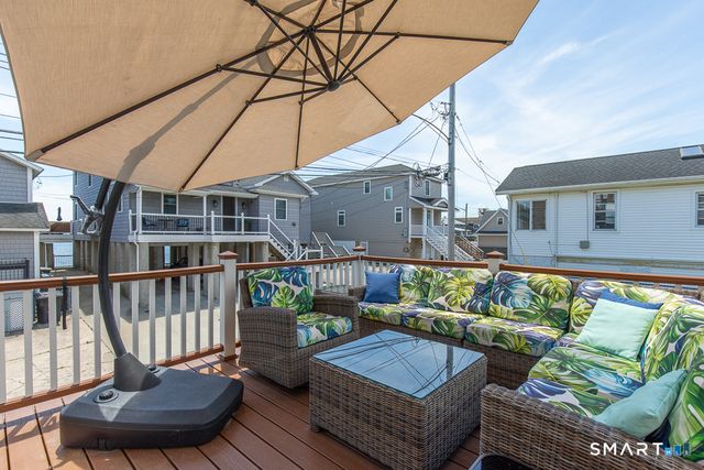 41 Deerfield Avenue, Milford, CT 06460