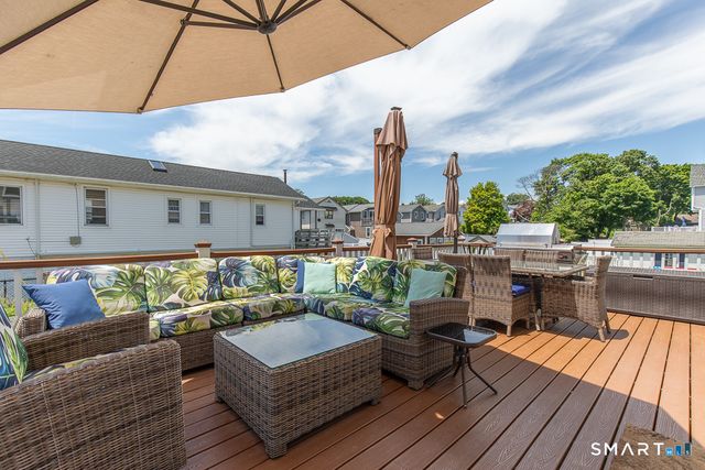 41 Deerfield Avenue, Milford, CT 06460