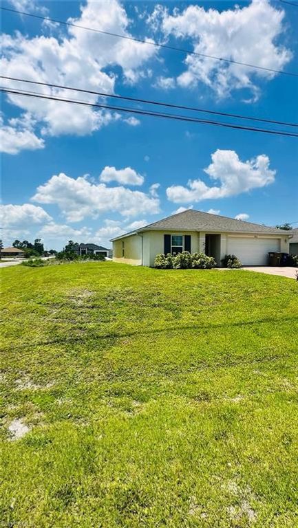 3903 16th ST SW, LEHIGH ACRES, FL 33976 — photo 2