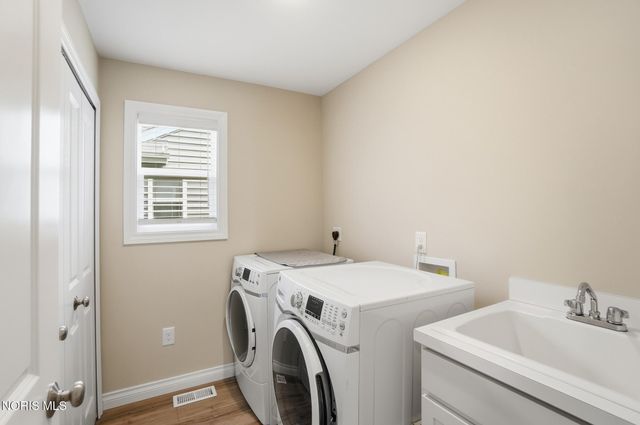 7233 Turncreek Drive, Toledo, OH 43615