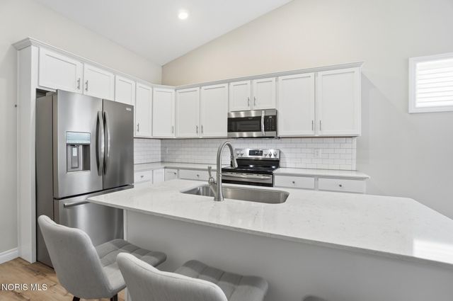 7233 Turncreek Drive, Toledo, OH 43615