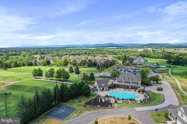 101 BROOKSIDE LN, Gettysburg, PA 17325