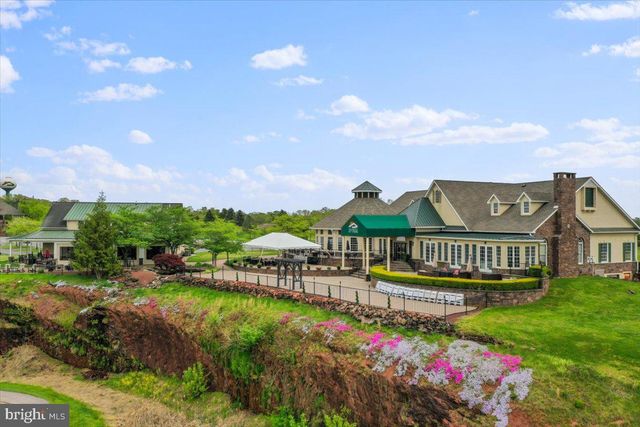 101 BROOKSIDE LN, Gettysburg, PA 17325