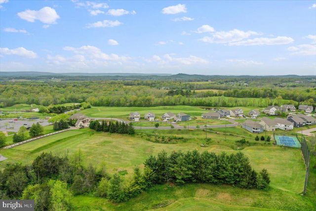 101 BROOKSIDE LN, Gettysburg, PA 17325