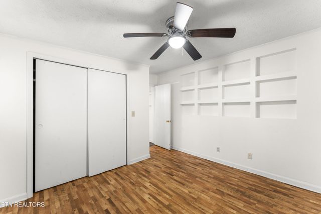 352 Lakeview Drive, Crossville, TN 38558