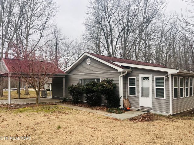 352 Lakeview Drive, Crossville, TN 38558