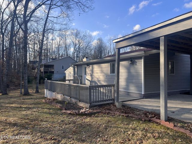 352 Lakeview Drive, Crossville, TN 38558