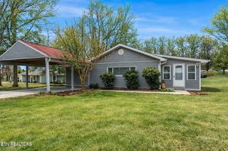 352 Lakeview Drive, Crossville, TN 38558