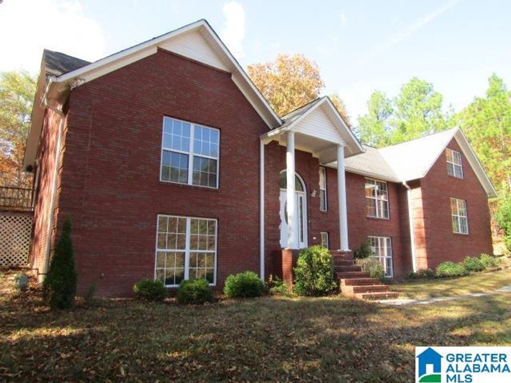 6111 FAWNHURST DRIVE, Anniston, AL 36206