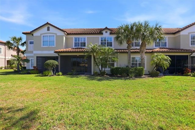 8142 MIRAMAR WAY, Lakewood Ranch, FL 34202