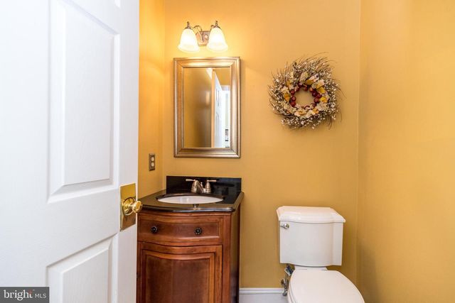 61 LENAPE RD, Richboro, PA 18954