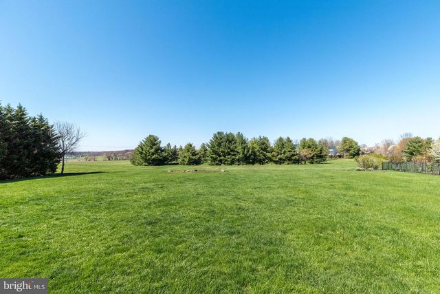 61 LENAPE RD, Richboro, PA 18954